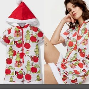 Peter Alexander 2022 Grinch Pajama Onesie - SZ XL